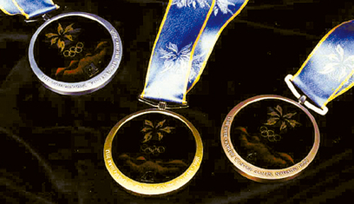 1998年 長野冬季オリンピックメダルの裏面