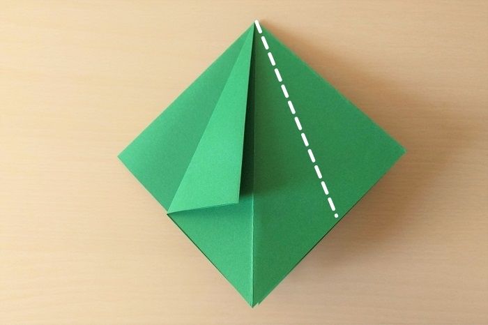 ペーパークラフトの立体クリスマスツリーの折り方手順7